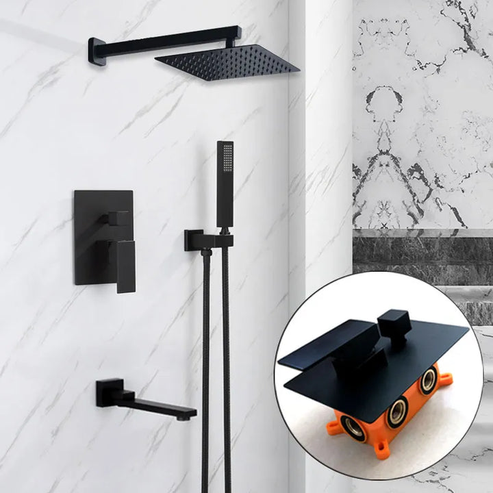 Robinet baignoire avec colonne de douche et douchette en laiton noir mat - Design minimaliste pour salle de bain. Bec pivotant, douchette allongée et tête de douche carrée. Flexibilité maximale avec rotation à 180°.